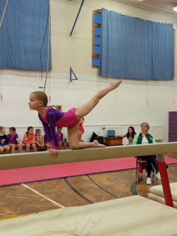 7b2db3a8-7fa0-41f8-b67b-8e59428b74af